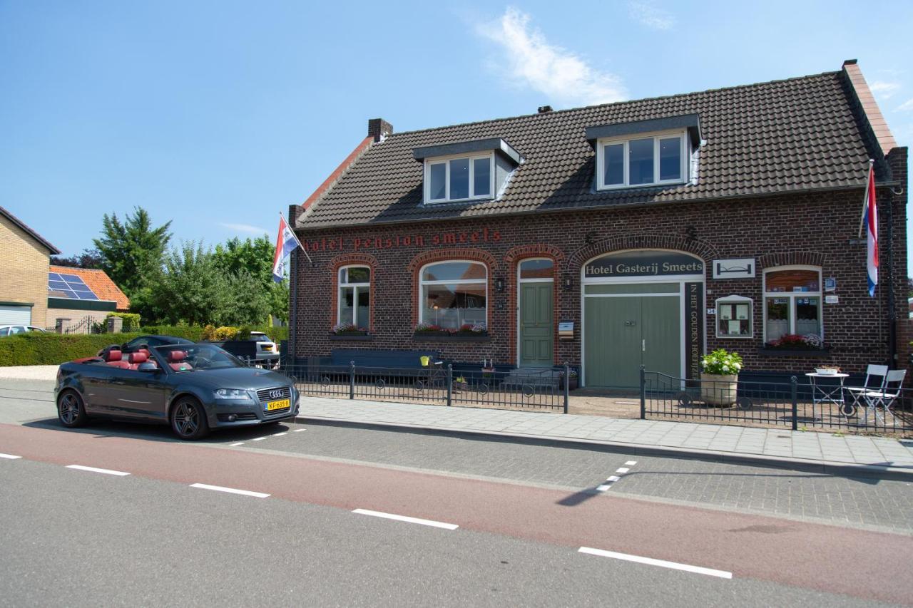 Gastenverblijf 'T Smedenhuys Maasbracht Exterior foto